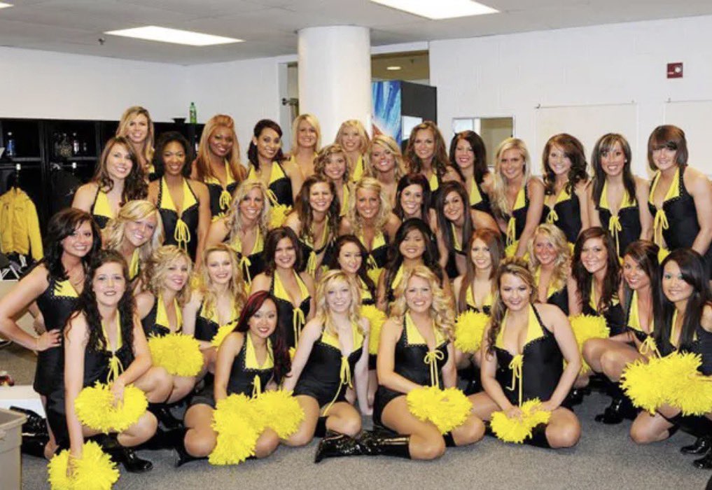 Rhino ⭐ ⭐⭐ tweet media