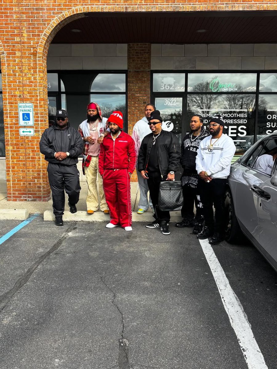 2Cool2Blog tweet media