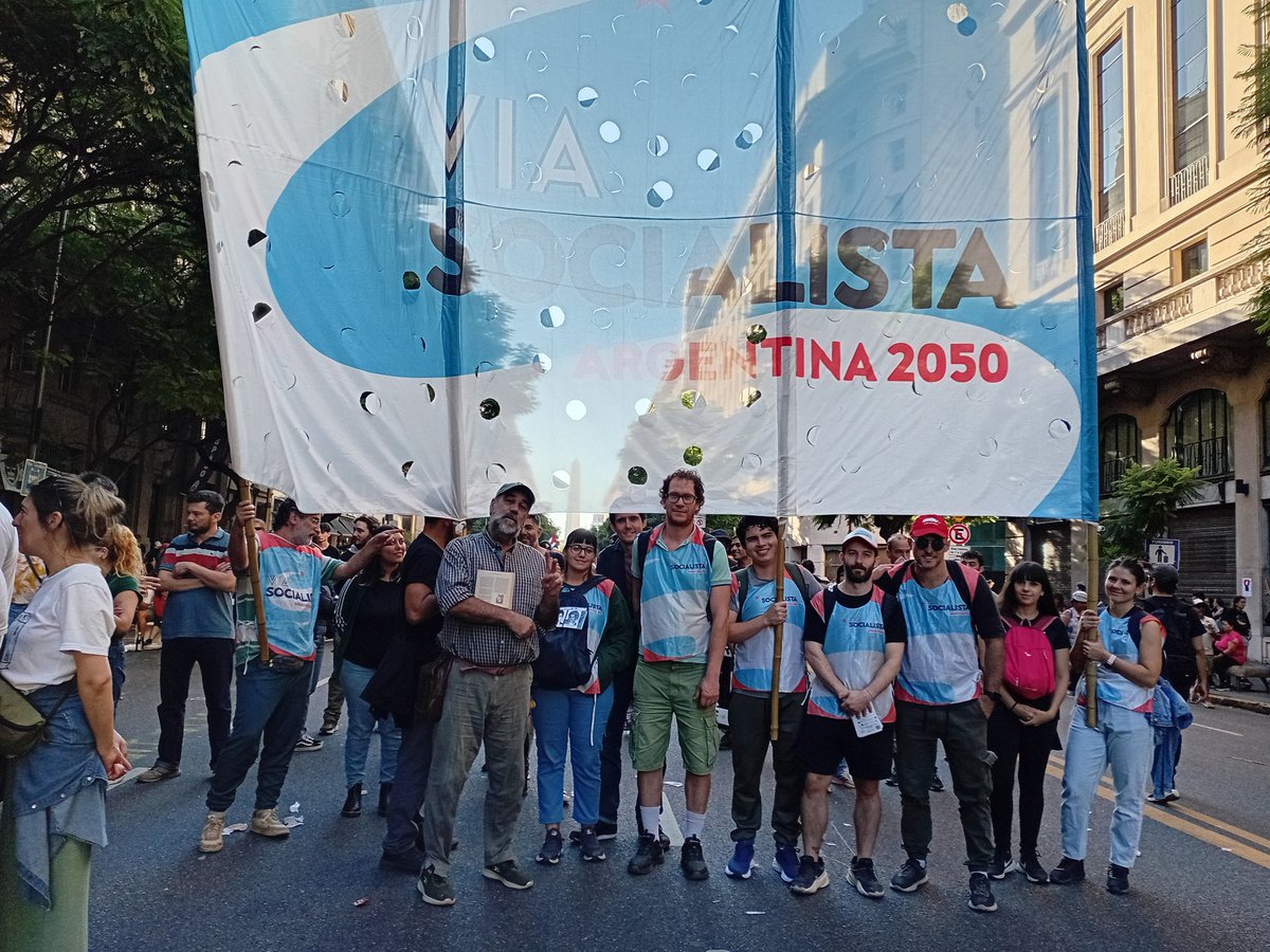 Vía Socialista tweet media