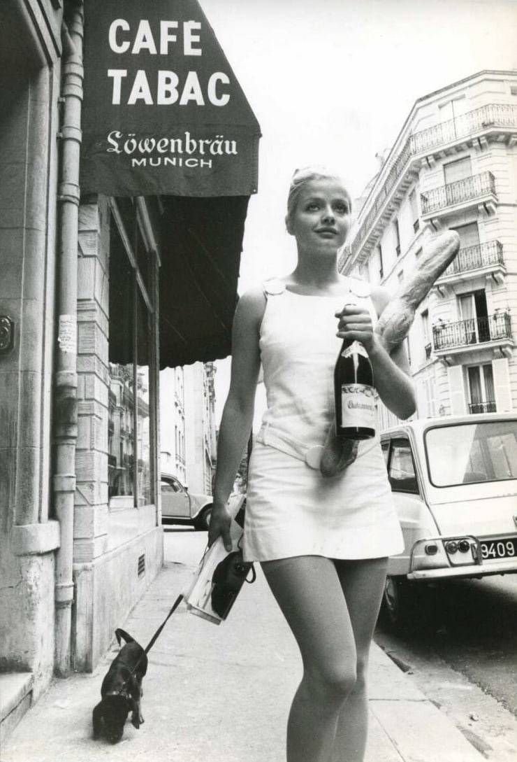 Classic Spy Chic tweet media