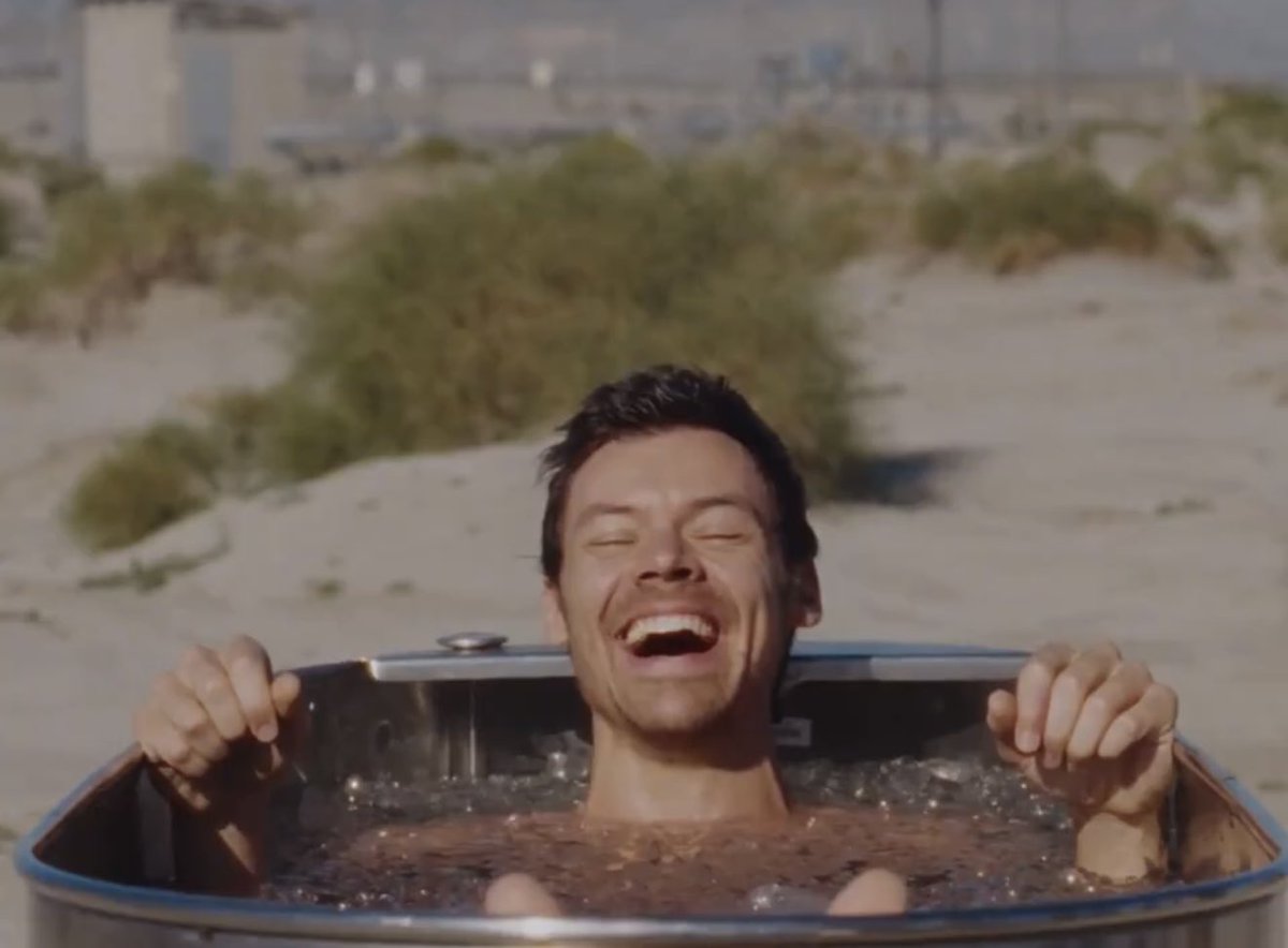 elin ⭐️ tweet media