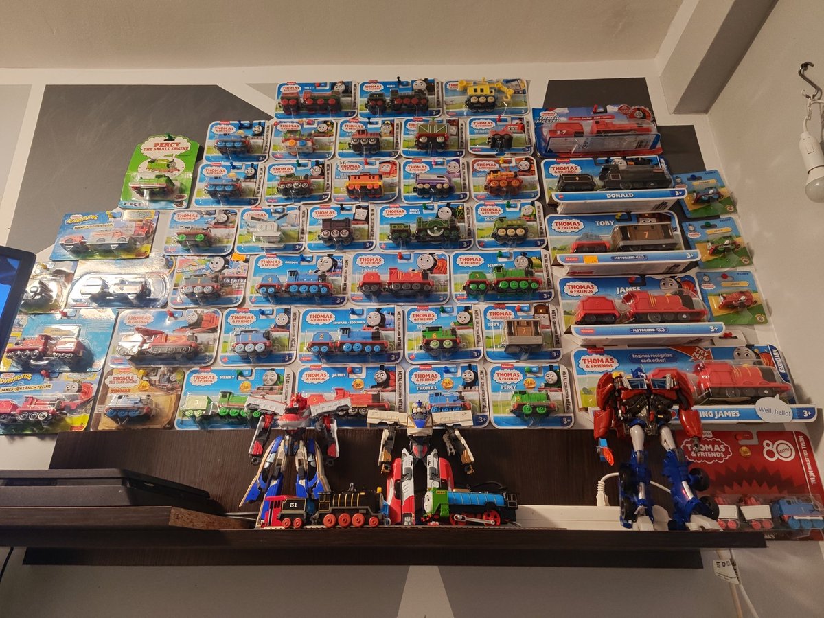 ThomasFanMerch tweet media