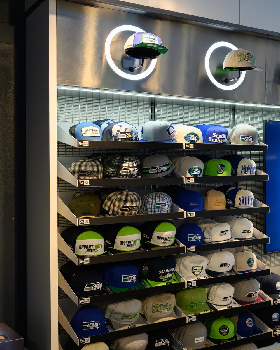 Seahawks Pro Shop tweet media