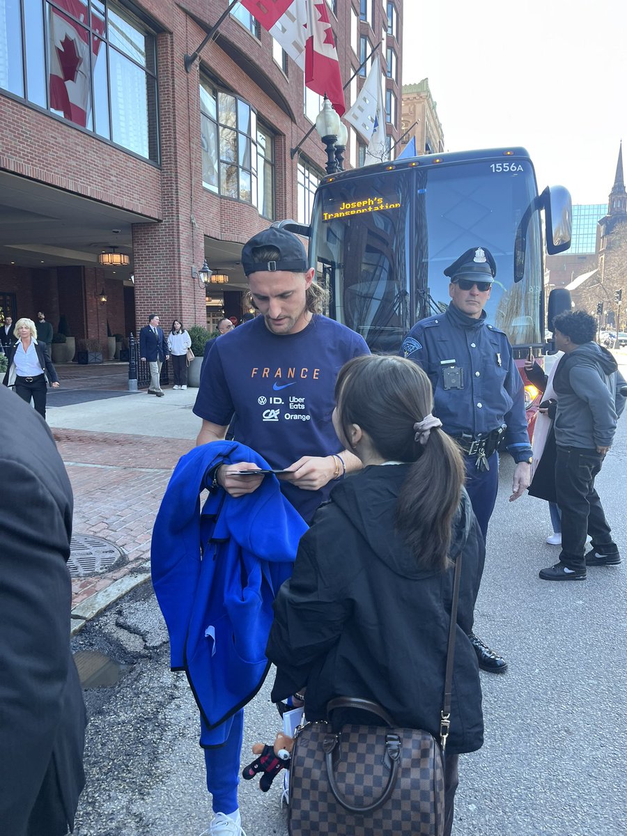 Baptiste Desprez tweet media