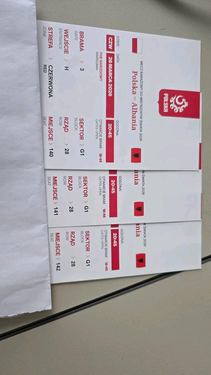 WesOnweb3's tweet photo. @komtiii Cześć! Mam bilet w Sektorze G1 (Kategoria I). Idę sam, więc możemy wejść razem przez bramki – masz 100% pewności, że wejdziesz. Płatność PayPal dla Twojego bezpieczeństwa. Pisz priv jeśli jesteś zainteresowany! https://t.co/CpPhKhysEY