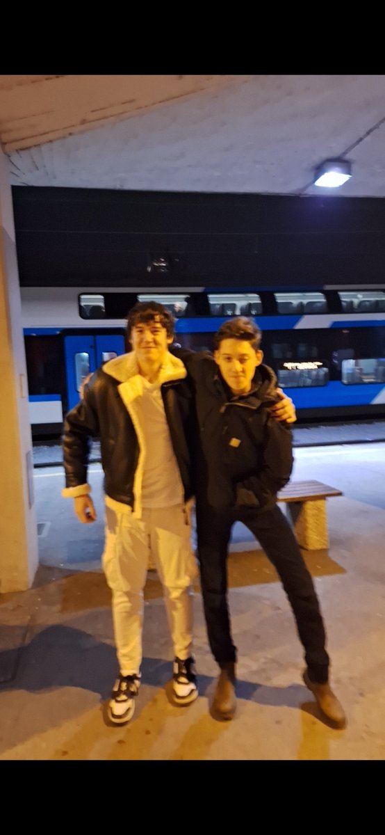 Bad Girl Alina💜 tweet media