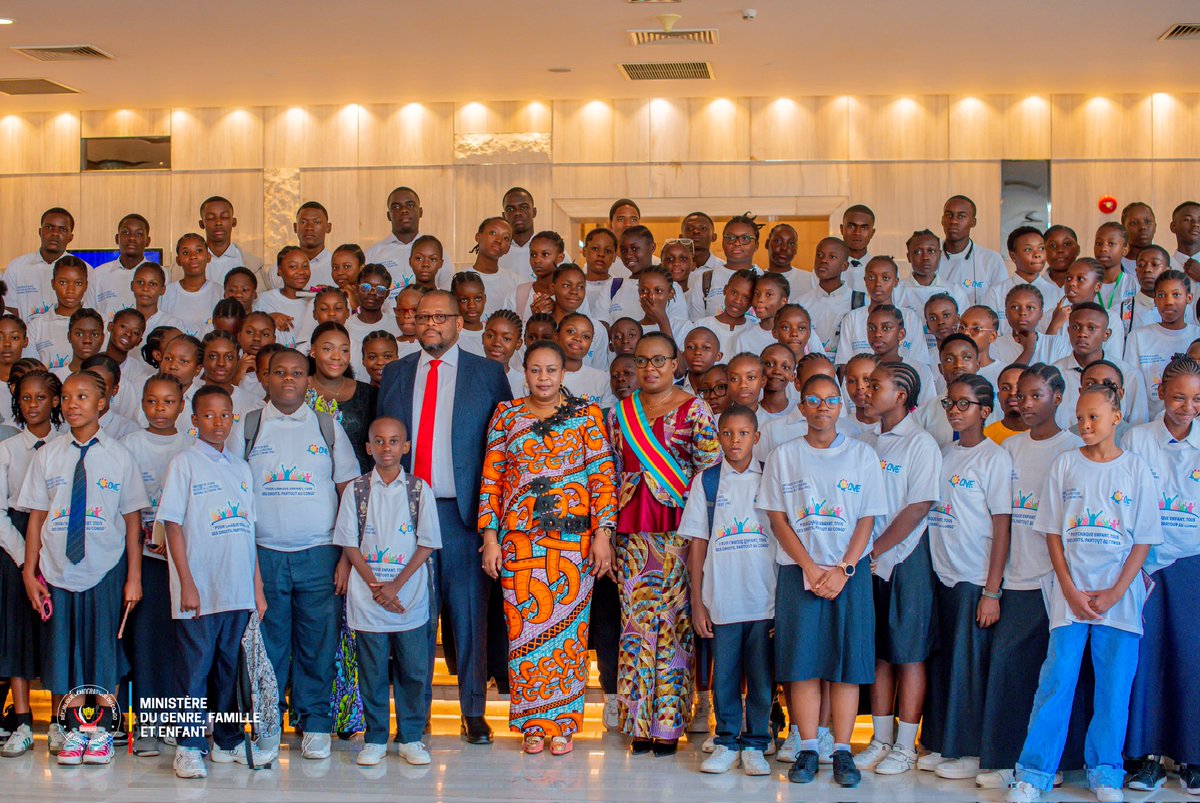 mannix_bompinda's tweet photo. Ce discours lance la Politique Nationale de l’Enfant en RDC, axée sur des objectifs mesurables et la protection ainsi que l’éducation des enfants, avec un appel à la mobilisation collective.
@CharleneBwanga @GentinyNgobilaM @MichelineOMbae @ben_iyebe @Angekibala12 https://t.co/EpAt9zjDCn
