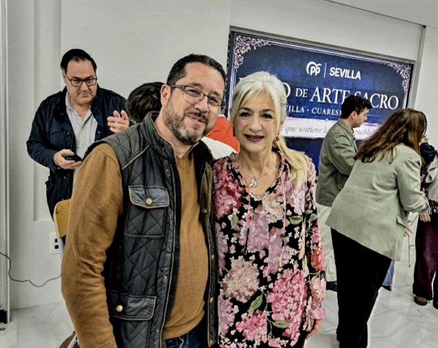 PPDtoMacarena's tweet photo. Foro Arte Sacro, PP Sevilla. Patricia del Pozo, Consejera de Cultura y Dte. Junta de Andalucía.
Manuel R. Williams, Portavoz PP distrito Macarena, en las JMD.
#JuntadeAndalucía, #PPSevilla, #DistritoMacarena. #SSantaSevilla26 https://t.co/1WZYj1r63u