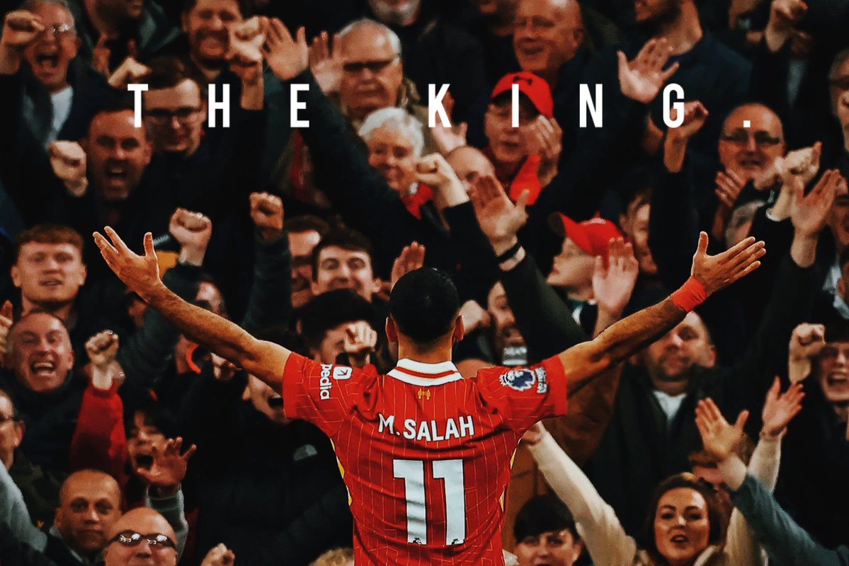 erjooba's tweet image. you came to break records, and you're leaving now by breaking our hearts. #king #salah #liverpool #LFC #YNWA