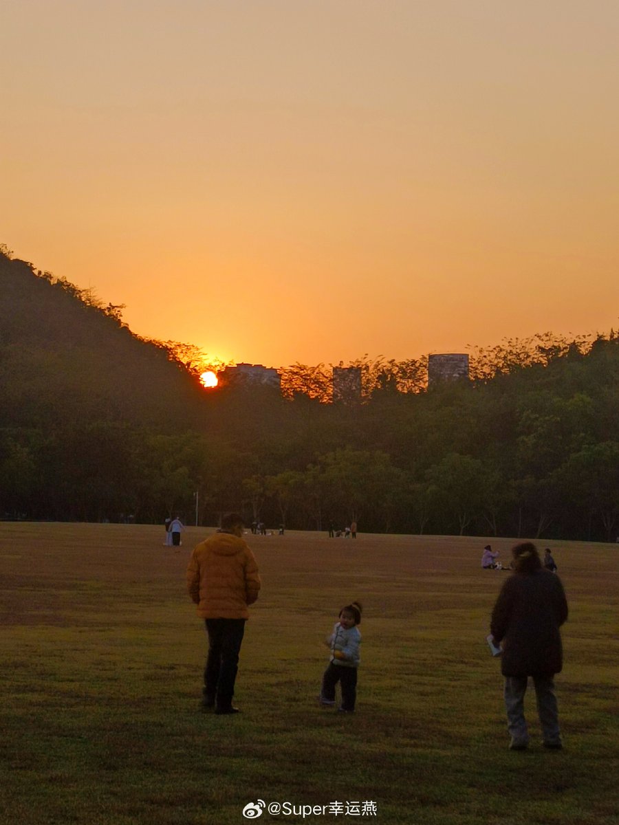 Savingthrow tweet media