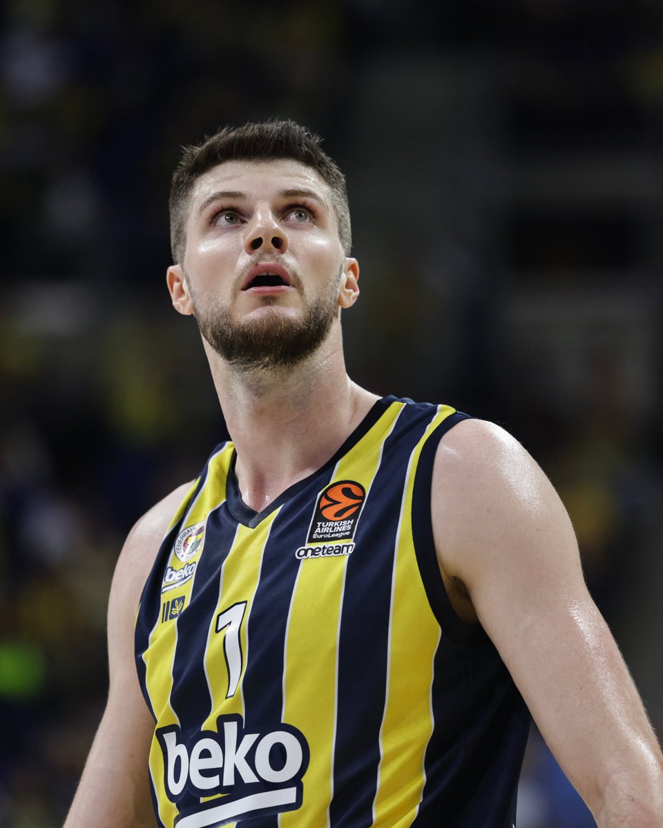 Euroleague Time tweet media