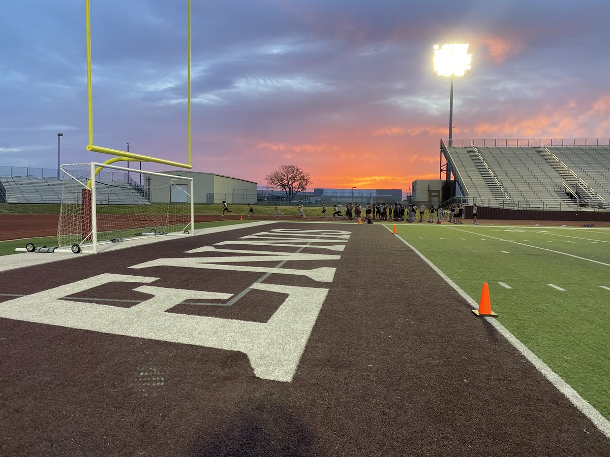 Steven Ryan Moreno tweet media