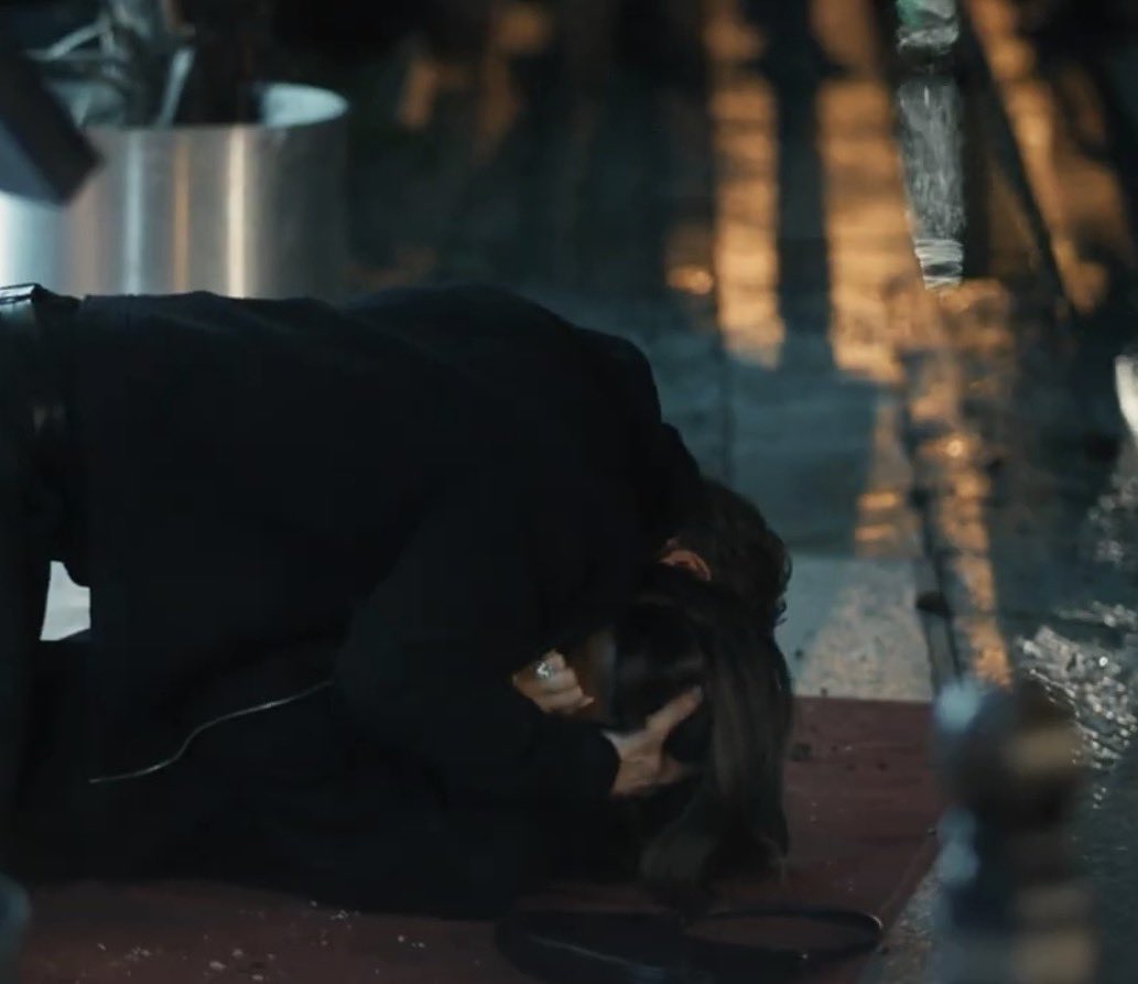 𝐑𝐚𝐧𝐢. tweet media