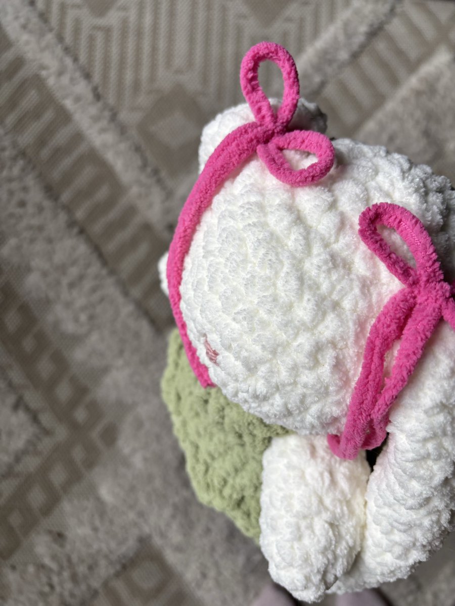 Une.petite_creatrice tweet media