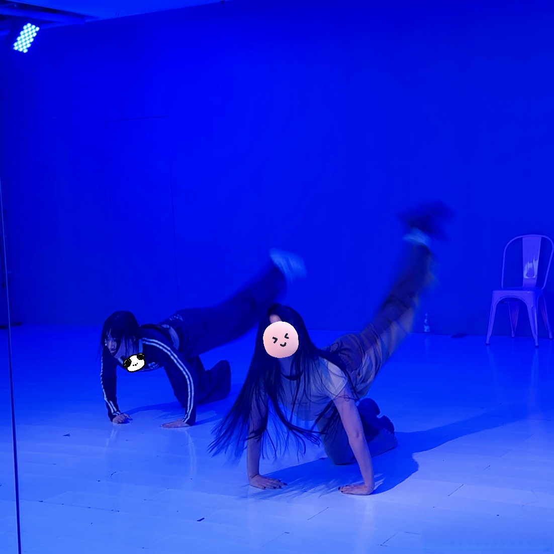 performrose tweet media