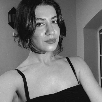 seymamsym's tweet photo. #YeniProfilResmi https://t.co/LOcsK2yacW
