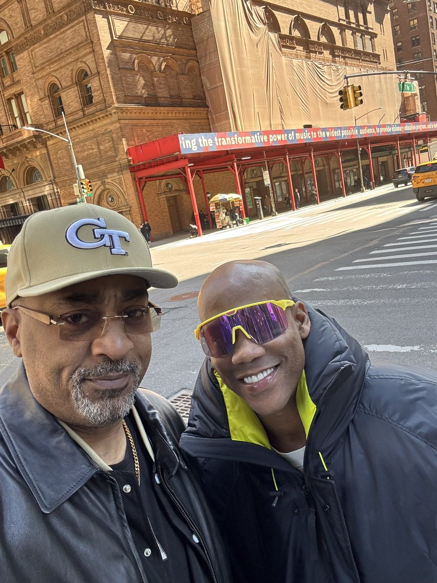 Dennis 3D Scott tweet media