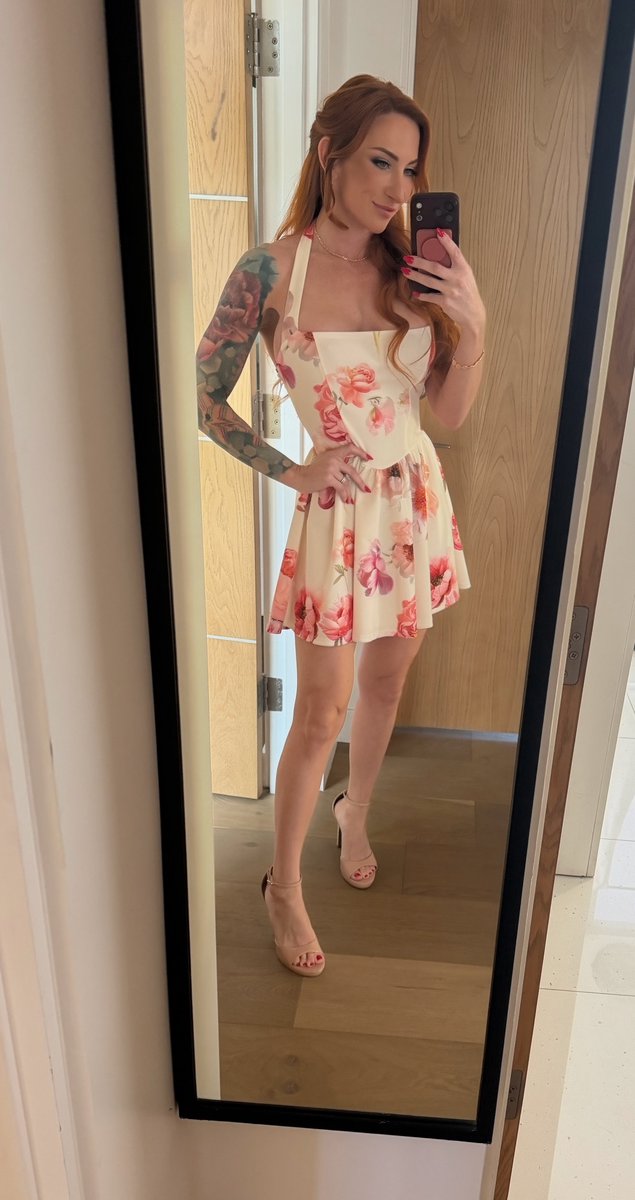 Sophia Locke tweet media