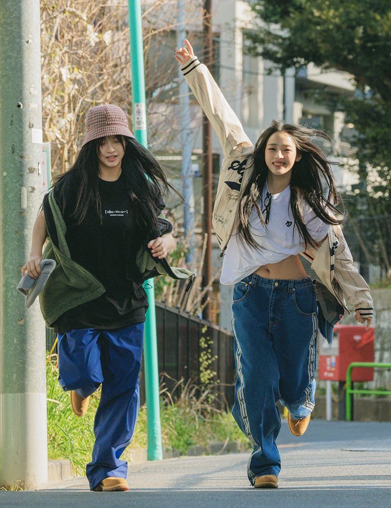 ƃuɐʎod tweet media