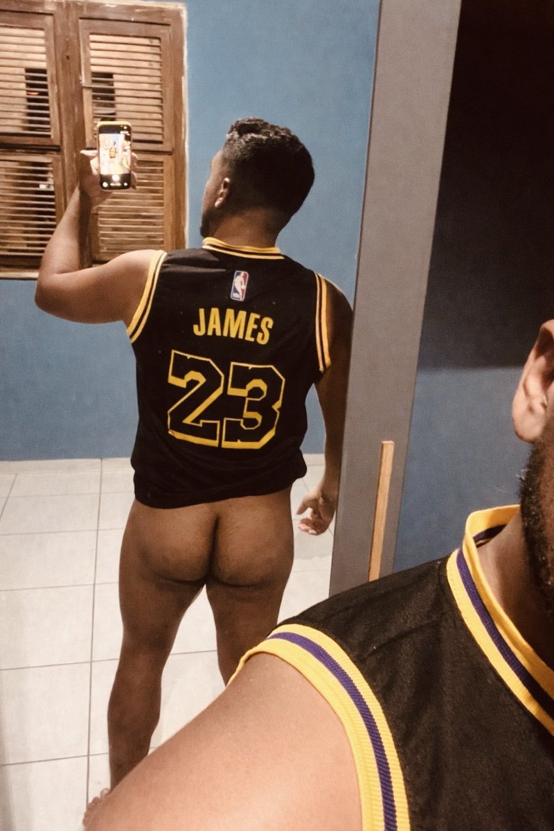 Poses e flagrantes🔞 (12.6K) tweet media