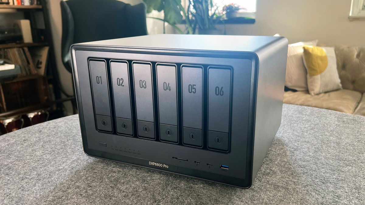 Micro Center tweet media