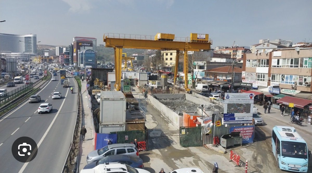 Sevdiğim kız evlendi , boşandı , bir daha evlendi .  Sözüm bu kadar ...