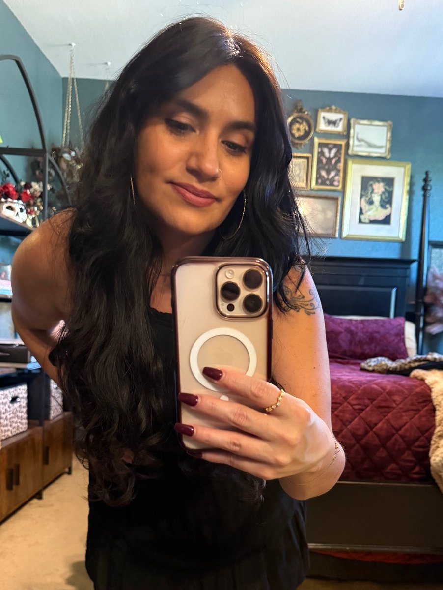 𝓢𝓱𝓮𝓻𝔂𝓵𝔂𝓷𝓷 🥀 tweet media