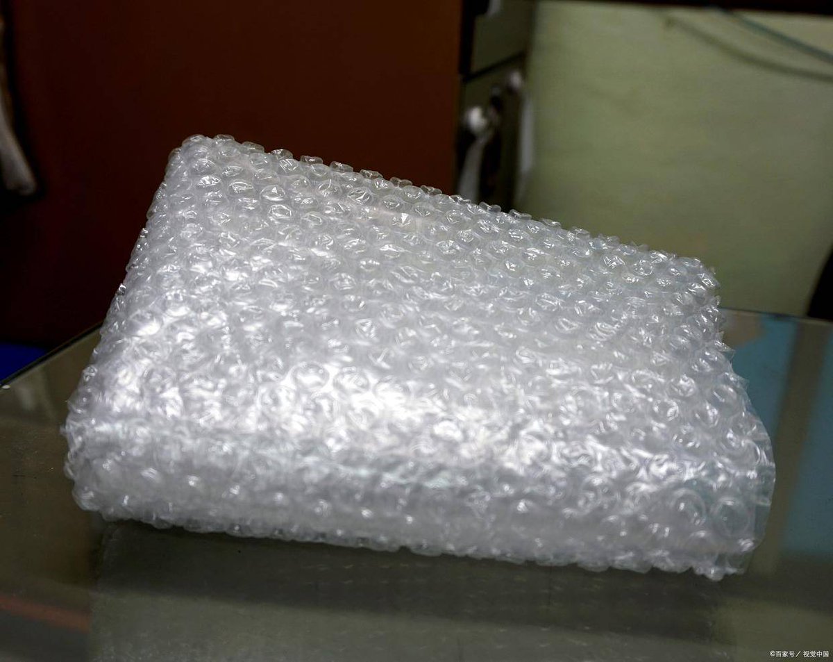 christinah florence tweet media