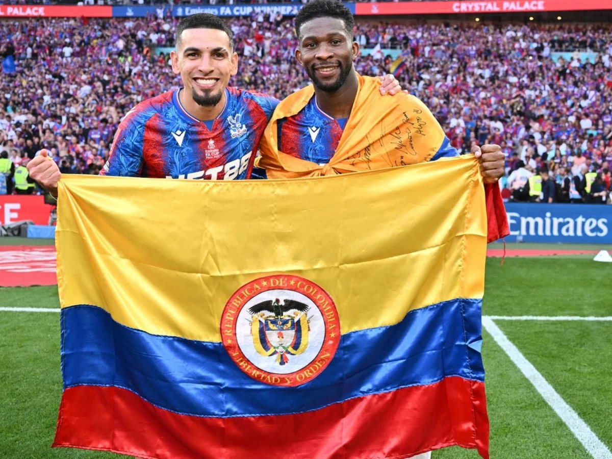 Palace Uy 🇺🇾🦅 tweet media