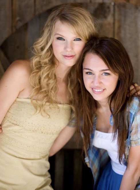 Taylor Swift Updates tweet media