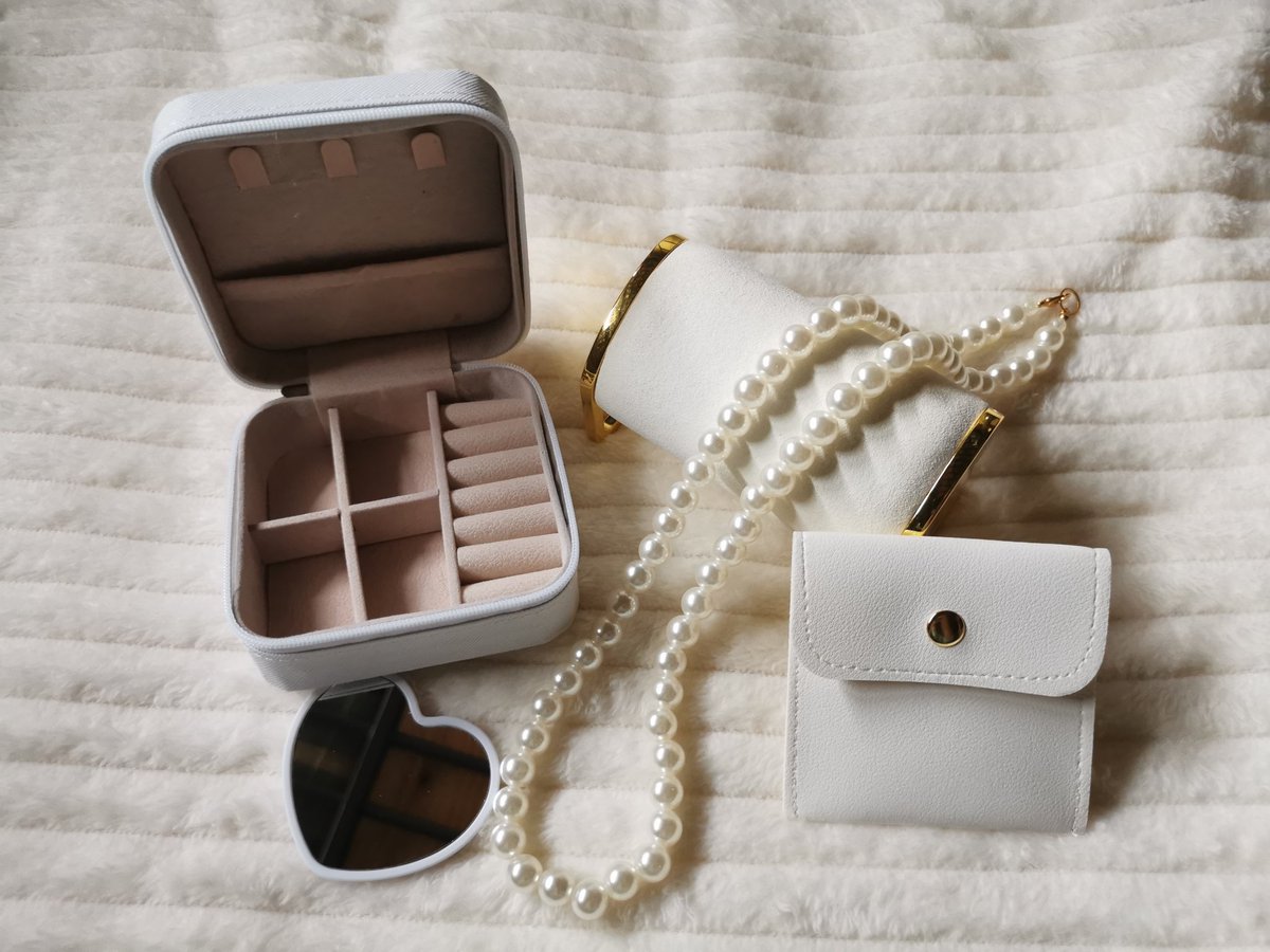 𝐌𝐢𝐬𝐬𝐭𝐢𝐧𝐠𝐮𝐞-𝐭𝐨𝐢 🫰🏼❀ tweet media