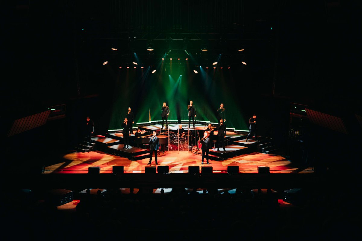 🚨 LAST CHANCE!

This Sunday at 3 PM — The Ten Tenors LIVE 🎶

Powerful vocals, iconic hits &amp; an unforgettable show! 

🎟️ Get tickets now before they’re gone: ow.ly/xIwz50YylUm

#LiveMusic #Concert #MacombEvents #ClintonTownship