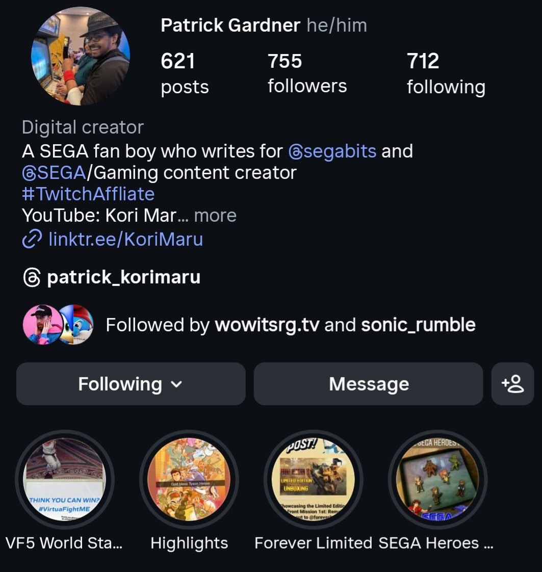 RandomGuyChris tweet media