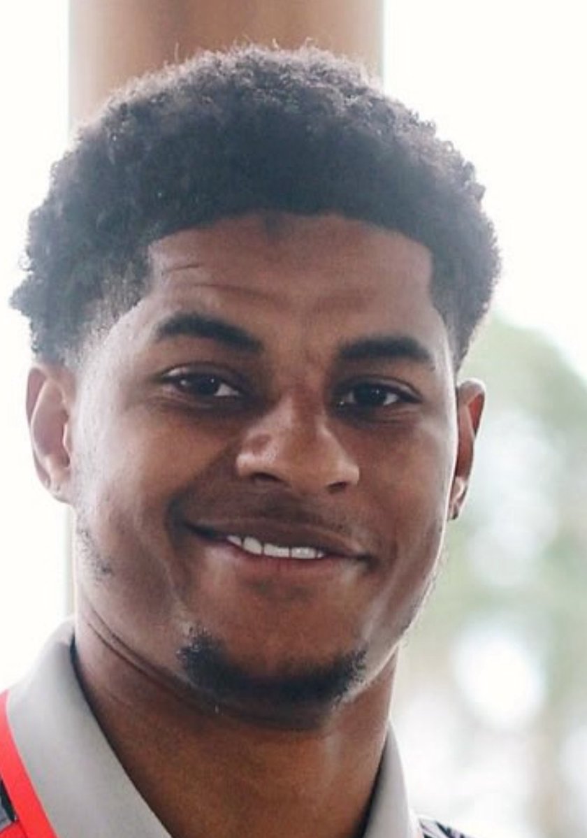 Right Turn Clyde tweet media