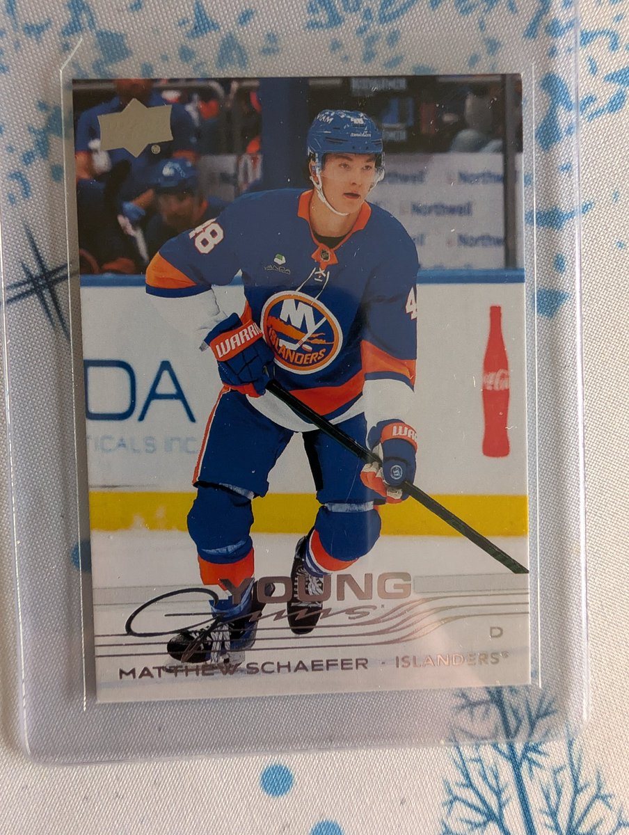 Random hero tweet media