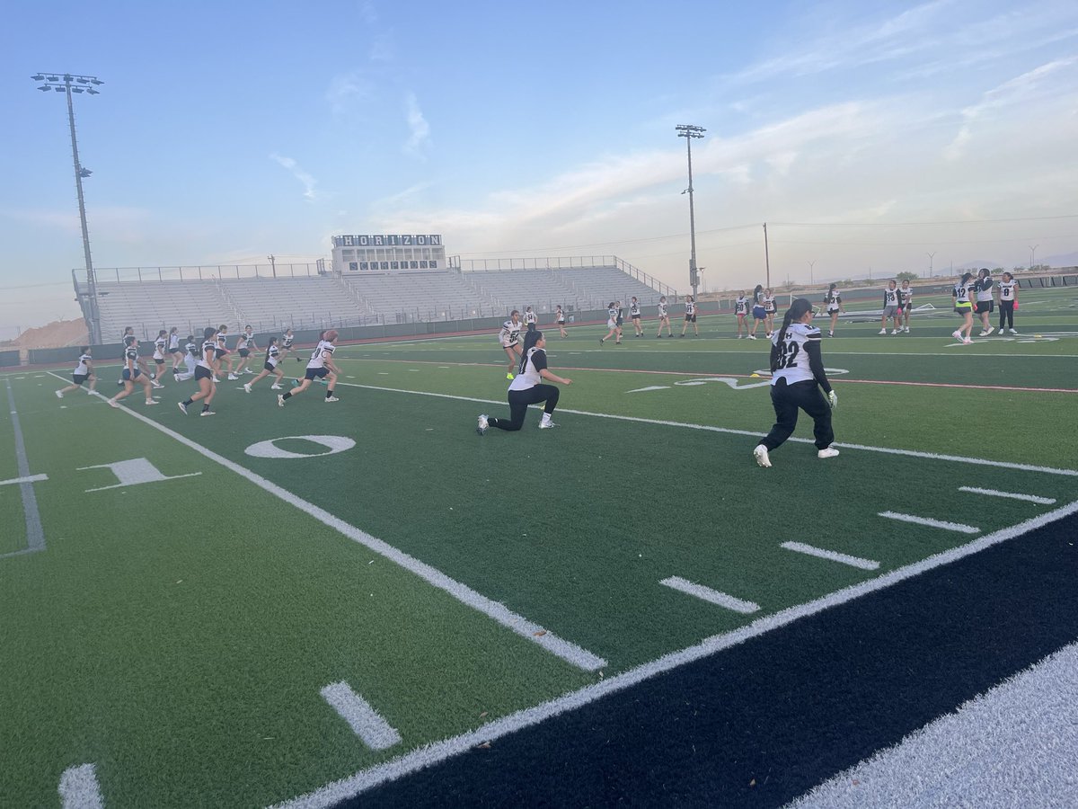 Coach_DQ59's tweet photo. Great morning here at Horizon High School for Girls flag football tryouts! I would like to thank @M_JuarezHHS for giving me the opportunity to help evaluate and coach our lady scorpions!! https://t.co/1B1SWDetWw