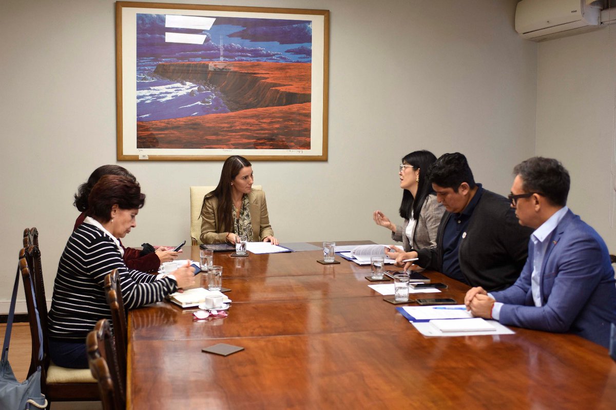 Aprojunji en Acción tweet media