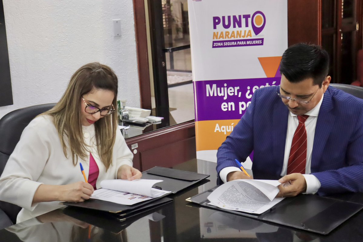 TEEChihuahua tweet media