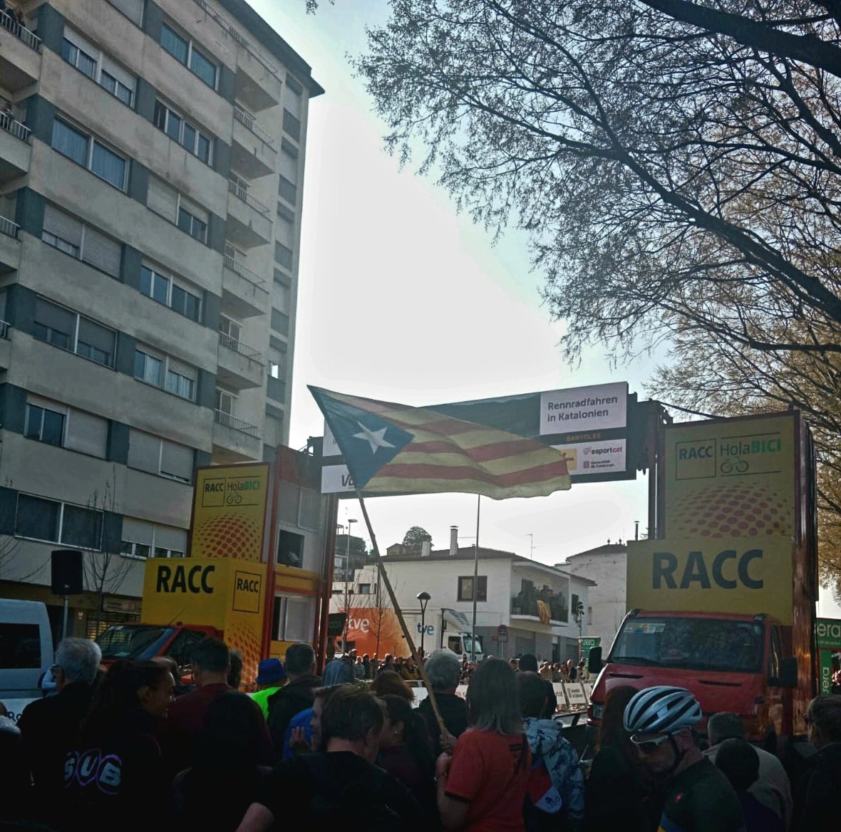 Assemblea Pla de l'Estany tweet media