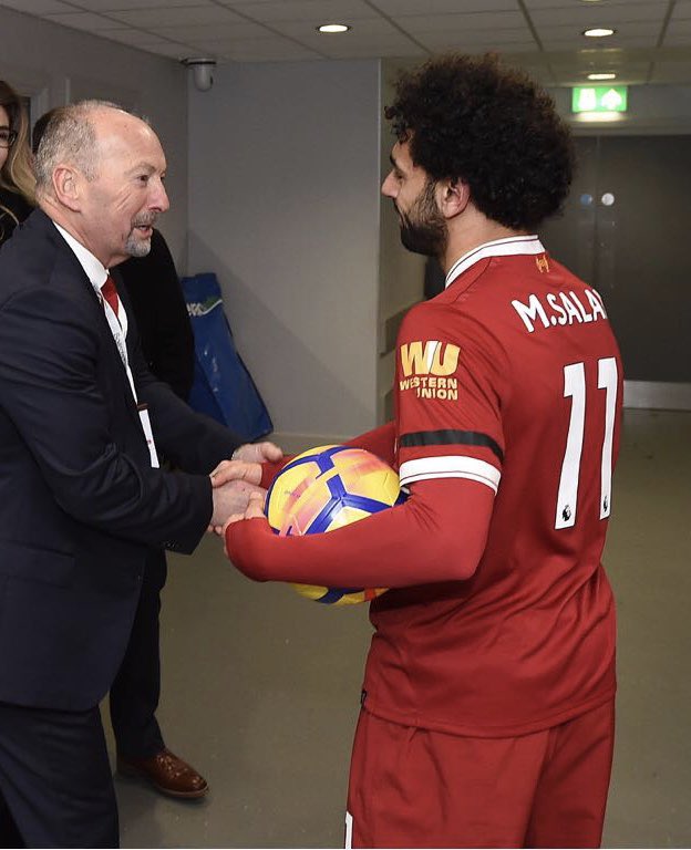 Peter Moore tweet media