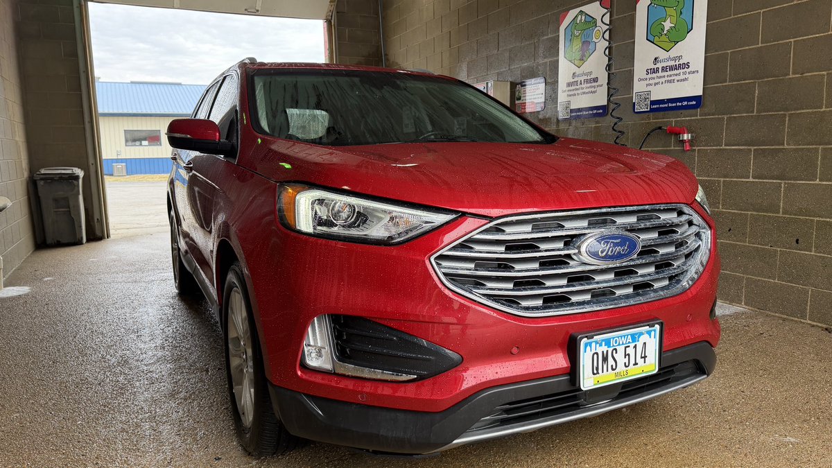 ptownx's tweet photo. A clean car is a happy car https://t.co/LvZLr4w0xd