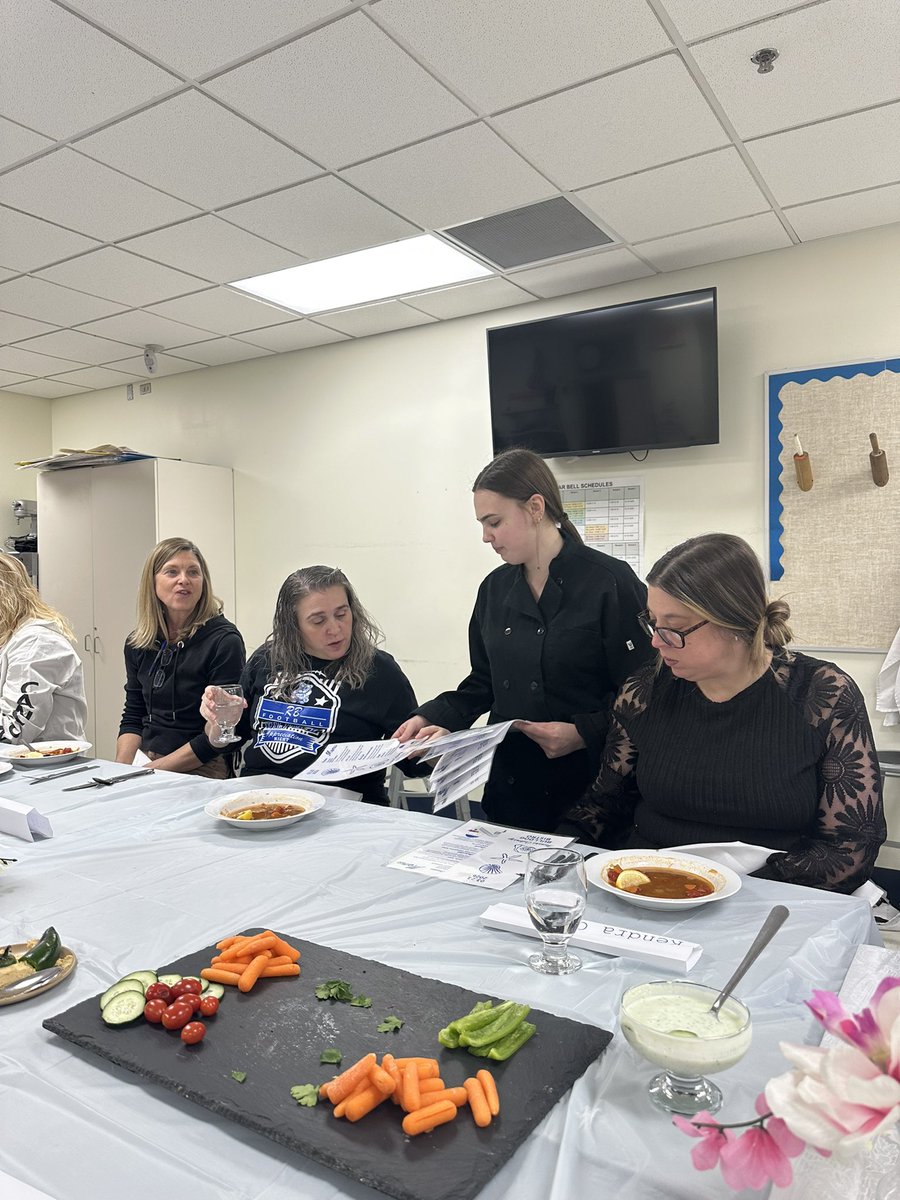 Riverside Brookfield High School tweet media