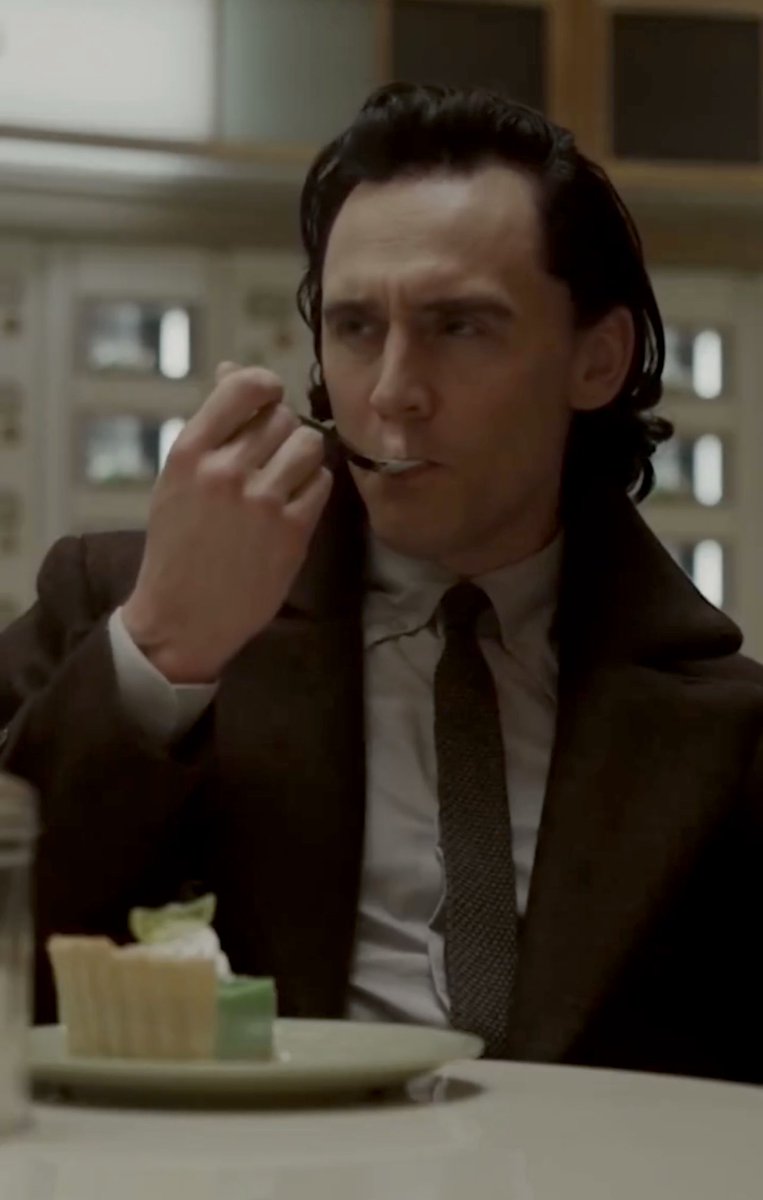 chia ❥⋆˚。⋆౨ৎ˚saw Tom !♡ tweet media