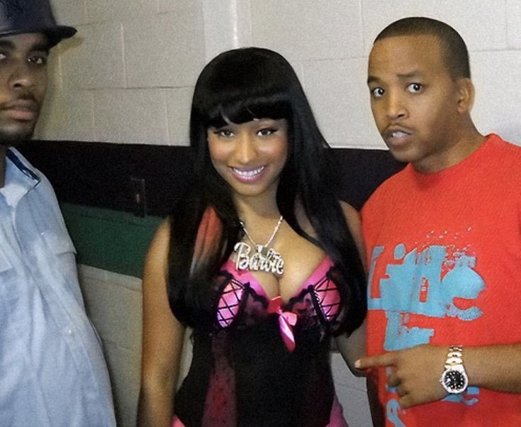 La’cienga tweet media