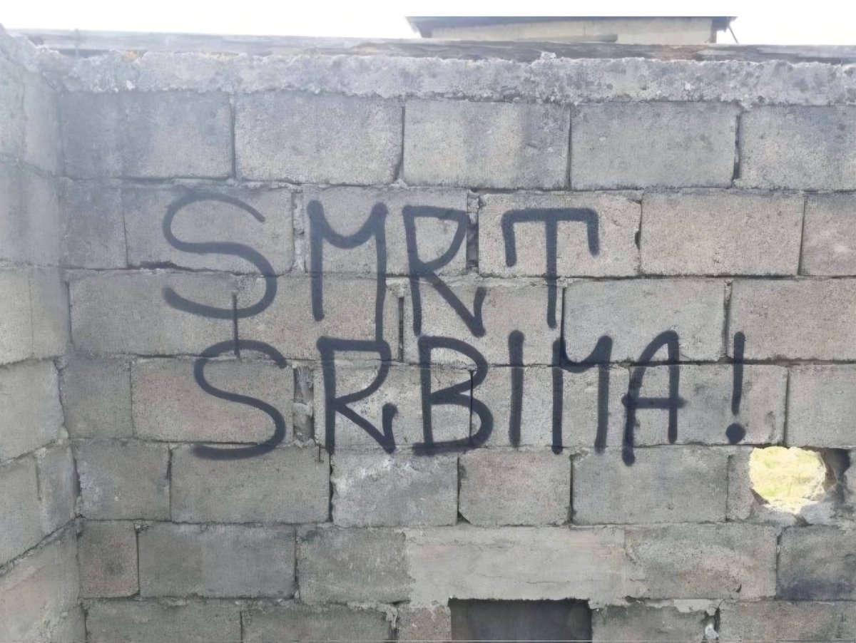 Bog i Batina tweet media