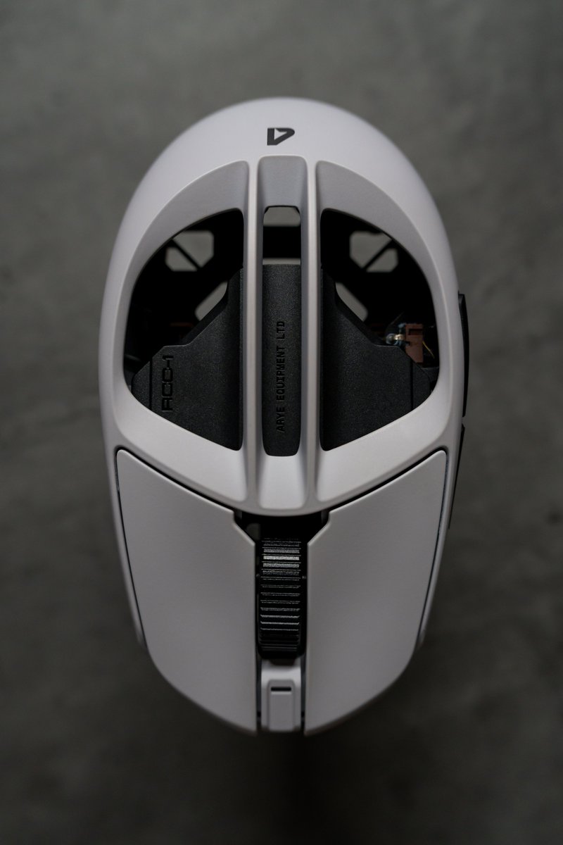 theillmeister's tweet photo. I still love this mouse so much. #arye https://t.co/PAa69WF5kh