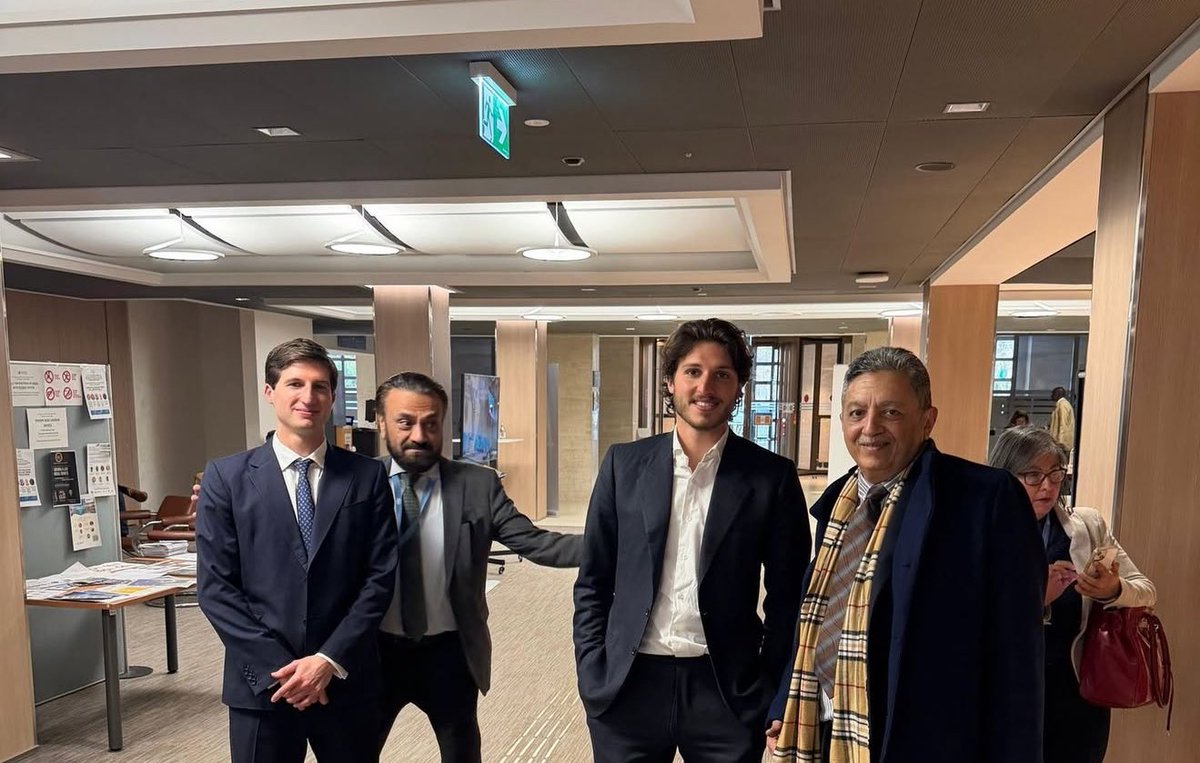 Safina Khan tweet media