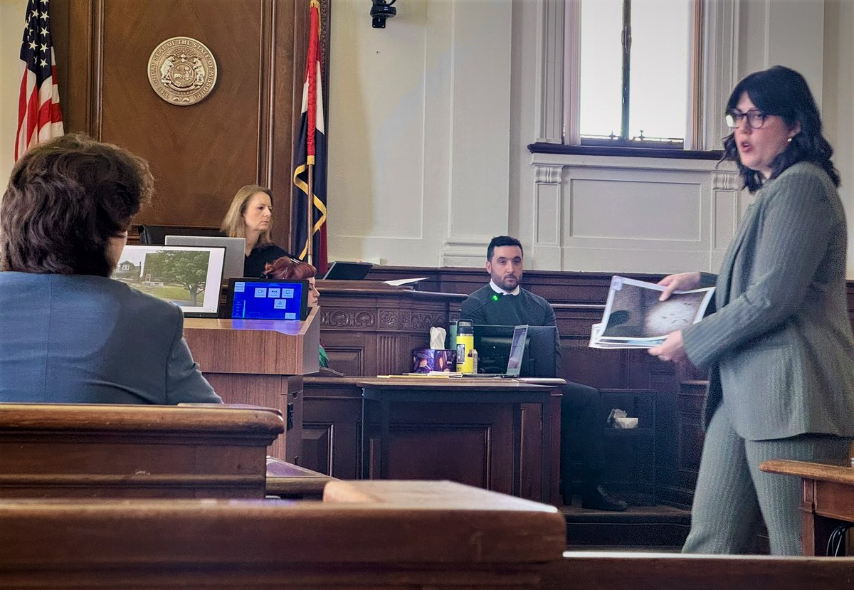 St. Louis Circuit Court tweet media