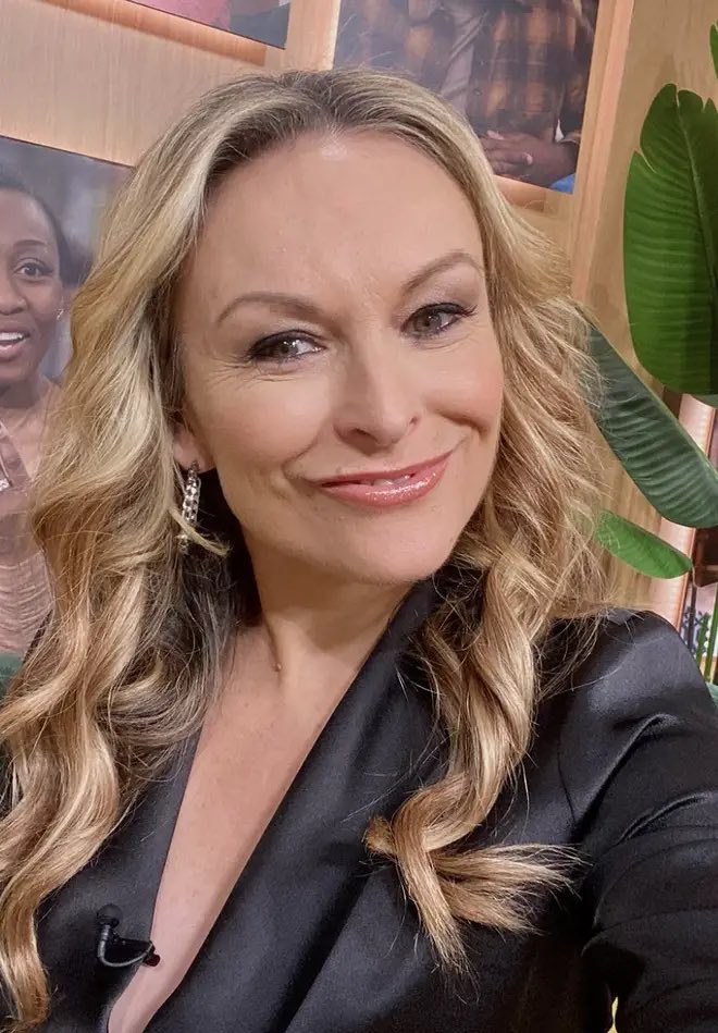 Lara Michaels tweet media