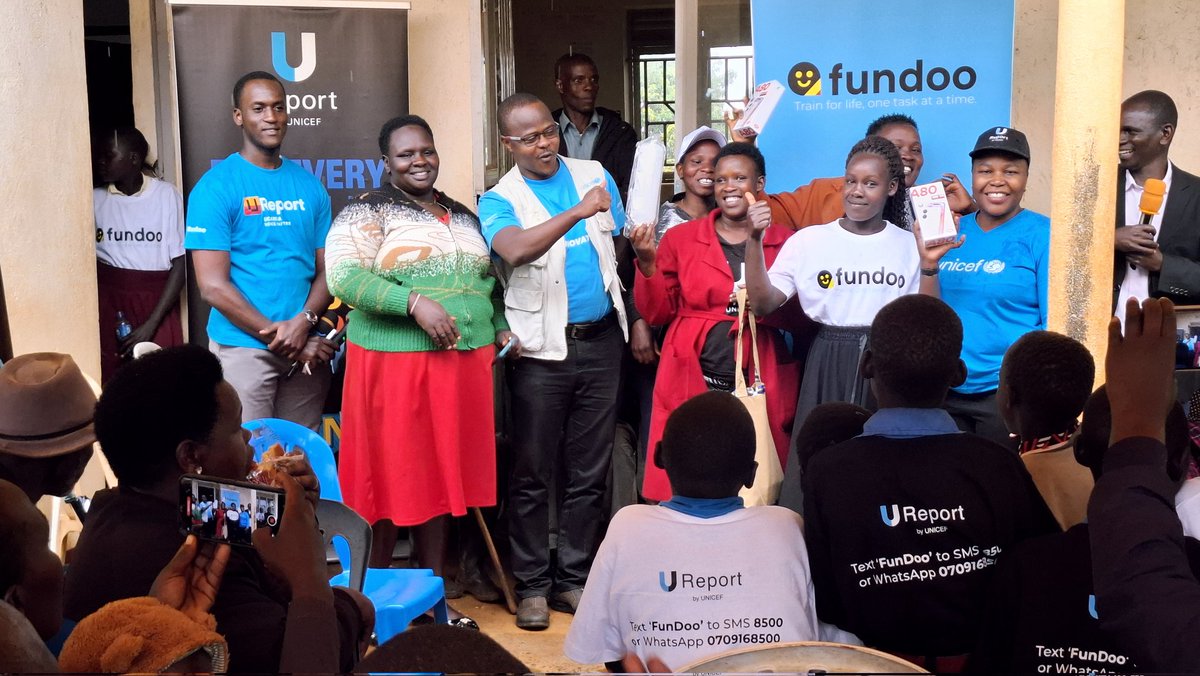 UReportUganda's tweet image. Crowning the day with purpose and pride 🎉✨

The Youth Champions of Change Celebration brought together passion, action, and commitment as we engaged in a powerful community dialogue reaffirming our stand to #EndFGM and Child Marriage in the presence of Community, Subcounty and